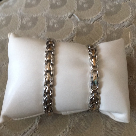 Watch and bracelet - Picture 3 of 17